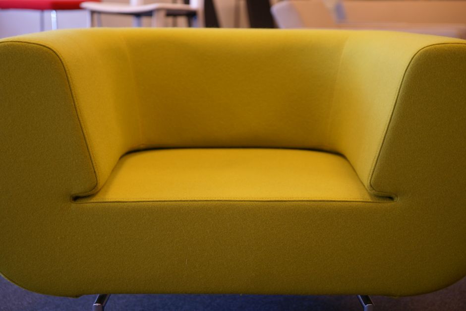 Yellow fabric armchair — like new photo 2